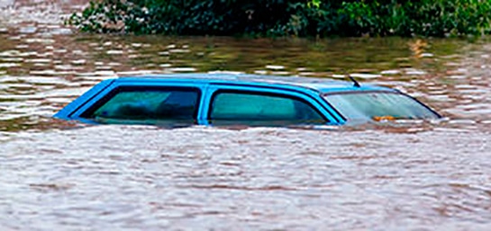 ¿Está mi coche cubierto ante una inundación?