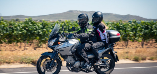 ¿Cubre el seguro de moto al acompañante?