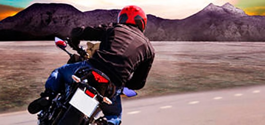 Elementos de seguridad activa y pasiva en motocicletas