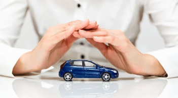 ¿Hay seguros de coche online con pago mensual?